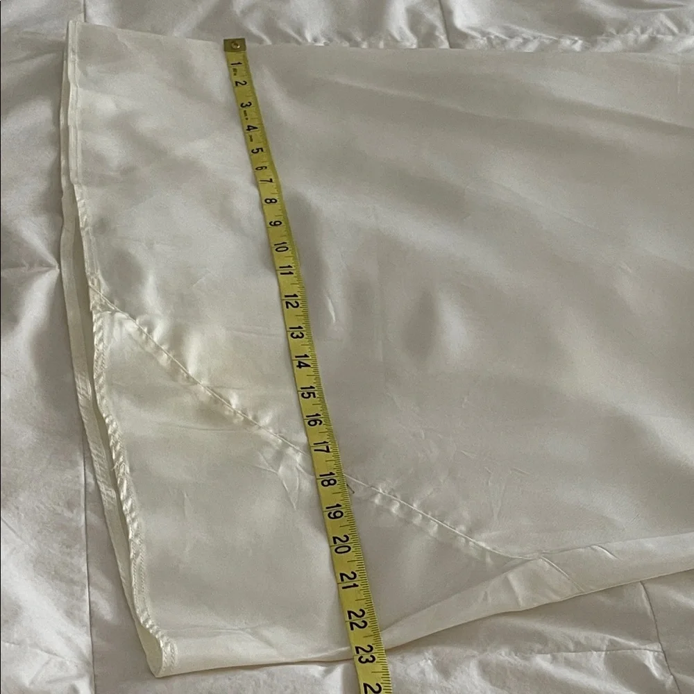 Vintage Cream Taffeta Full Slip - Bias Cut Chemise - Picture 10 of 10